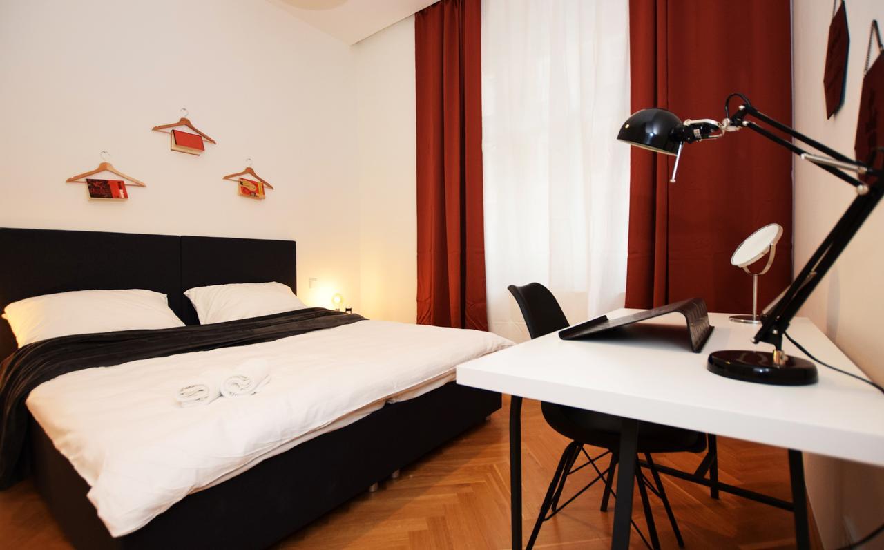Rehorova Apartments Prag Oda fotoğraf